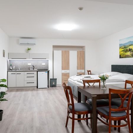 Apartmany Laguna โกปชิฟนิตเซ ภายนอก รูปภาพ