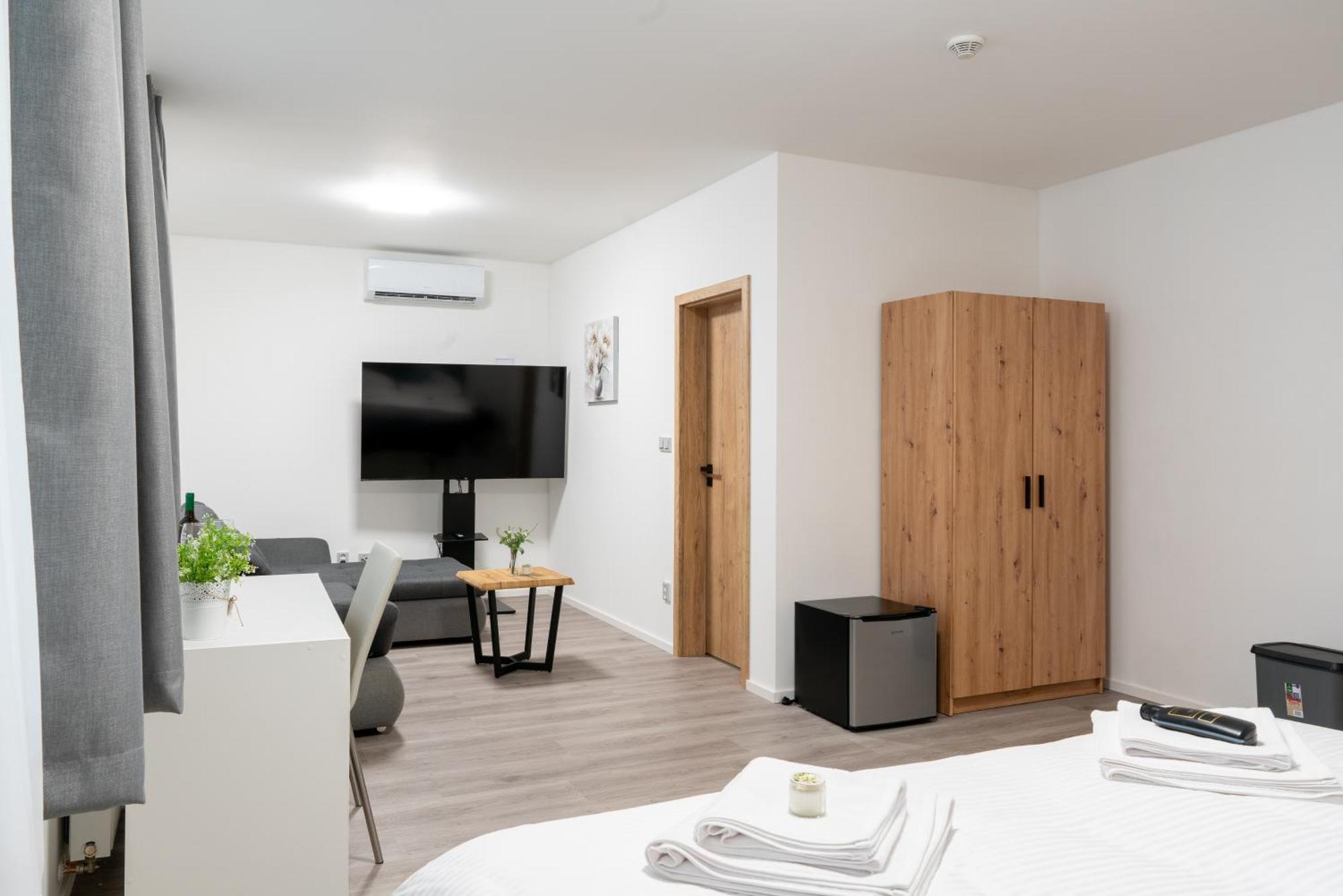 Apartmany Laguna โกปชิฟนิตเซ ภายนอก รูปภาพ