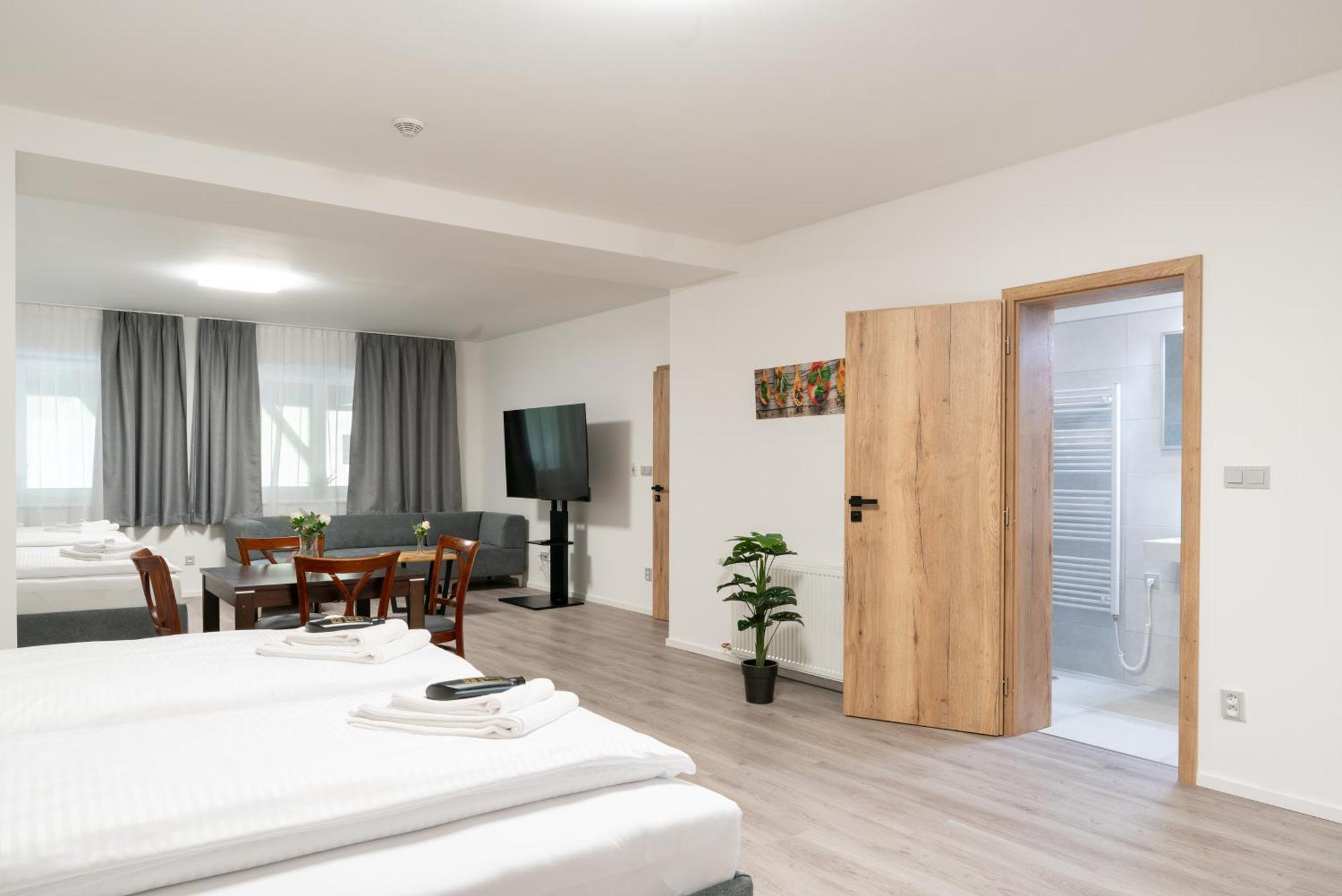 Apartmany Laguna โกปชิฟนิตเซ ภายนอก รูปภาพ